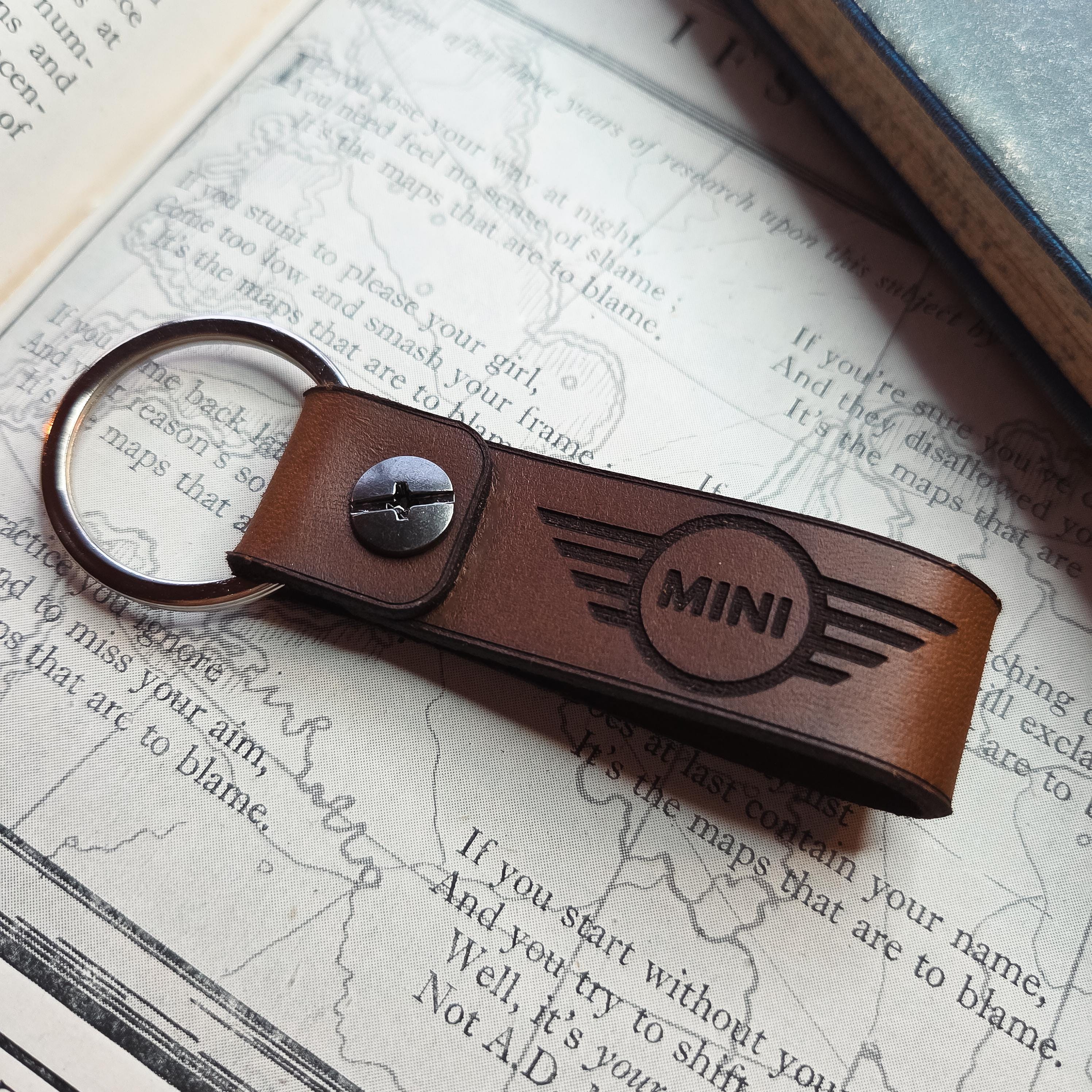 Mini Looped Leather Keyring Classic Vintage Style With Flat Split Ring ...