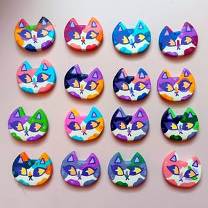Gatos calicó del orgullo para obras benéficas!!! / Pines/imanes de gatos de arcilla con la bandera del orgullo LGBTQ+