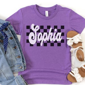 Camiseta personalizada con nombre para niña, camiseta con nombre personalizado para niña, camiseta retro a cuadros para niña, camiseta preppy para niña, regalo de cumpleaños
