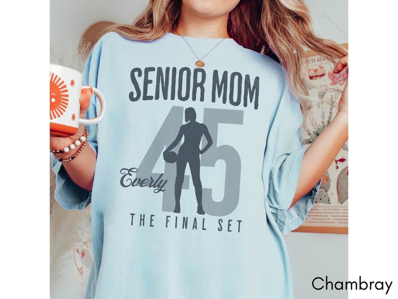 Senior Volleyball Mom Shirt, The Final Set, Personalized Volleyball Mom Tee, Custom 2026 Senior Volleyball Mom Gift, Game Day T-shirt Chambray