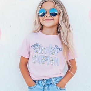 Camisa com laço floral para jardim de infância, camiseta infantil com letras florais para meninas, volta às aulas, elementar, preppy, grandmillennial