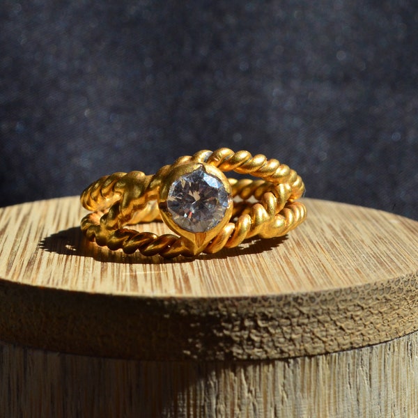 Tensor Ring Crystal Gold Plated