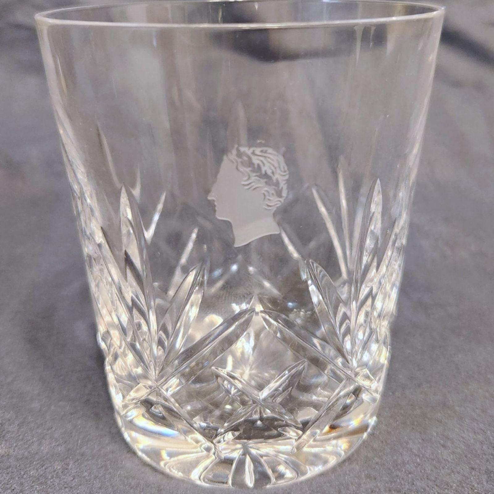 Caesar crystal - Etsy 日本