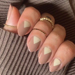 Mauve & Cream Triangle Lunula Moon Nail Wraps
