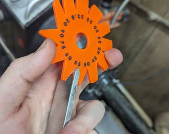 Gouge & Chisel Angle Finder