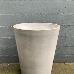 Oval Concrete Pedestal Sink