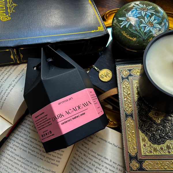 Dark Academia| Cardamom + Leather + Cedar | Candle Gift | Bookish Candle | Black Owned | Wood Wick Candle | Book Candle | Bougie Candle