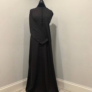 Medium weight Tailored Made Dubai Abaya , Dubai Abaya, Modest Muslim dress , Dubai Dress