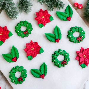 TWELVE Edible Classic Christmas Royal Icing Decorations, Christmas Cake Toppers, Cupcake Toppers, Christmas Cookies, Cupcake Decorations