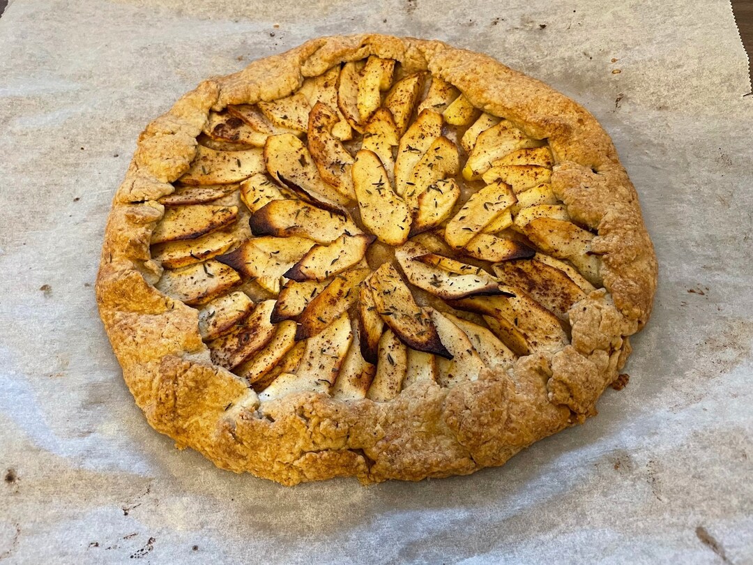 Rustic Apple Pie Cake Recipe - Etsy