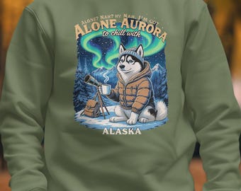 Husky Dog Northern Lights Sweatshirt: Alaska Winter Scene
