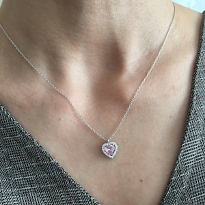 Collar de corazón rosa de plata esterlina: un regalo romántico para ella