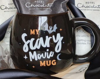 Caja de regalo con taza de película de miedo con chocolate caliente, café o té de lujo (opción de solo taza disponible)