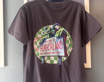 Goosebumps Horrorland Tshirt, Short and Long Sleeved, Grey, Children’s Top, Cute Unisex Design, R L Stine