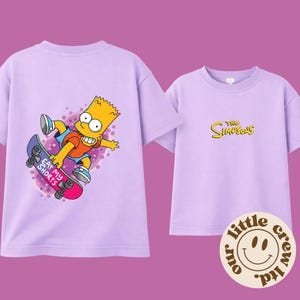 Puede incluir: Un letrero de madera rústico con el texto "Welcome to our home" en letras blancas. El letrero presenta un acabado envejecido y un diseño simple y acogedor, ideal para la decoración de la puerta principal.