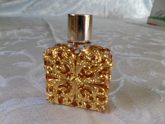 Very old small (miniature?) perfume bottle of COR… - image 1