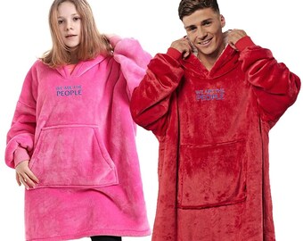 Sudadera con capucha extragrande de forro polar estilo "We Are The People", cálida y acogedora, para adultos, color rojo y rosa.