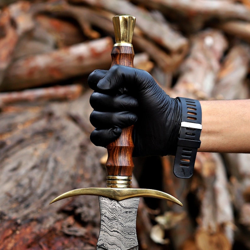 Handgefertigtes Wikingerschwert-Set aus Damaszenerstahl mit Scheide – Sammlerstück, mittelalterliche Replik, 91 cm. Ideales Geschenk für Männer, z. B. zum Jahrestag, zu Weihnachten oder zur Hochzeit. Bild 10