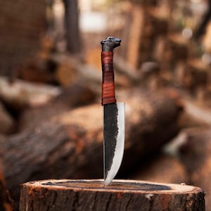 Hand Forged Viking Knife: Odin&#39;s Raven Head Hilt, Leather Sheath
