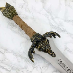 Handgefertigtes Wikingerschwert-Set aus Damaszenerstahl mit Scheide – Sammlerstück, mittelalterliche Replik, 91 cm. Ideales Geschenk für Männer, z. B. zum Jahrestag, zu Weihnachten oder zur Hochzeit. Bild 17