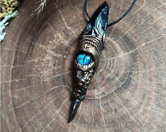 Handcrafted Reptile-Dragon Eye Claw Gemstone Pendant