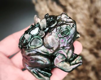 Magical Frog Sculpture – 3D Figurine for Nature Lovers, Fantasy & Forest Decor
