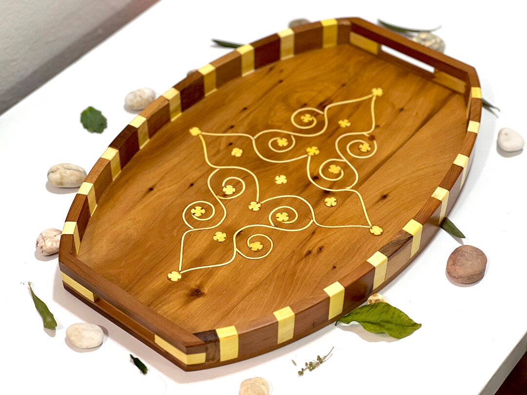 Natural Handmade Wooden Tray With Handle for Living Room 15.7in