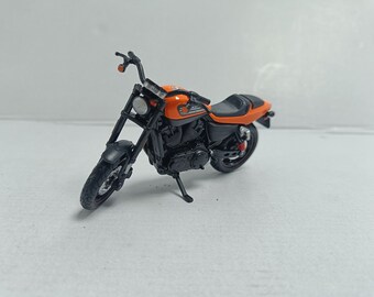 Placa de matrícula personalizada con nombre y número para moto Harley Davidson 2011 XR1200X, regalo de cumpleaños para papá, mamá, esposa, esposo, producto en caja de regalo.