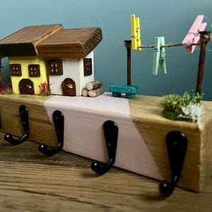 Wooden Key Holder, Colourful Key Rack, Key Storage Wall Hanger, Rustic ...