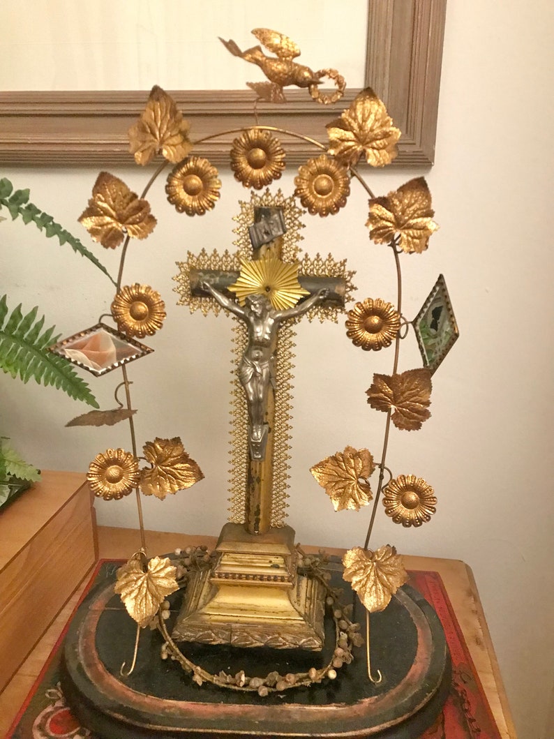 Vintage/antique Absolutely Stunning French Marriage Dome globe De