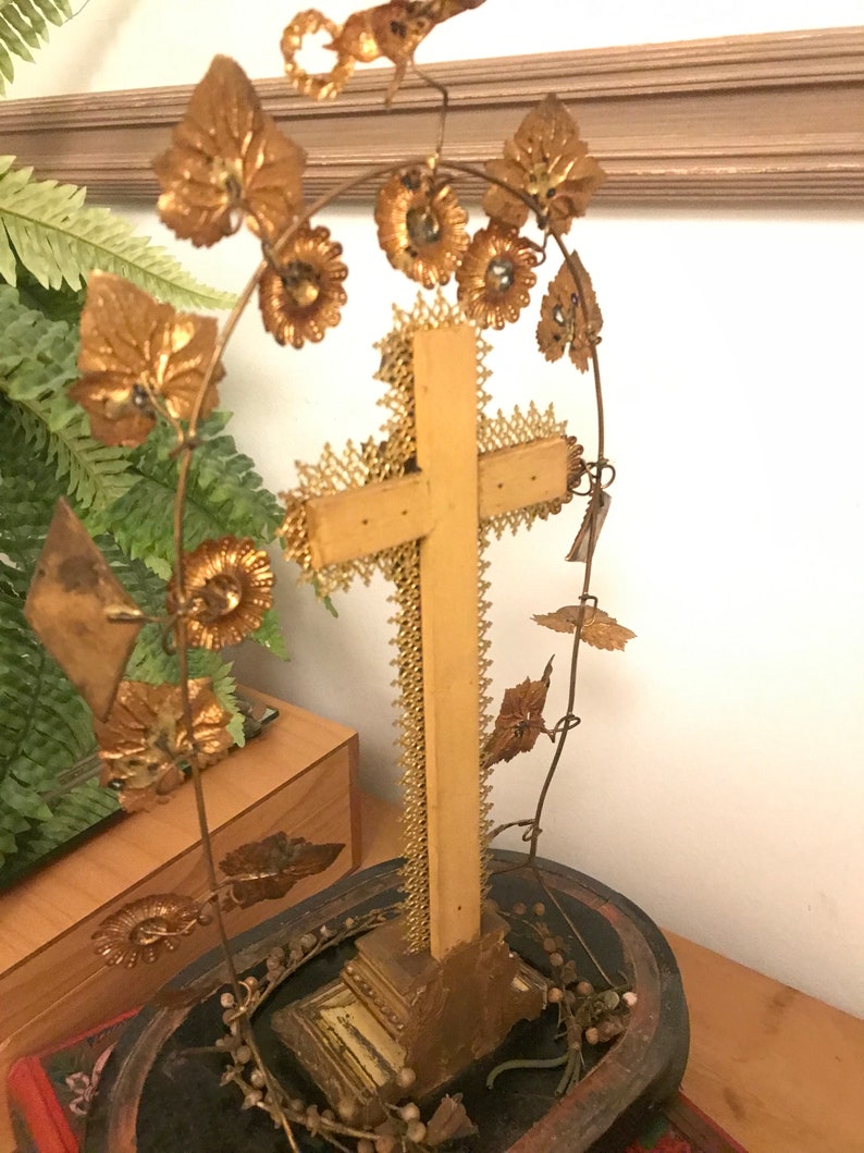 Vintage/antique Absolutely Stunning French Marriage Dome globe De