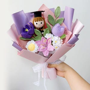 Crochet Graduation Bouquet with Knitted Graduate Plush & Sunflowers, UK/US  Gift for Graduates, Eternal Floral Keepsake