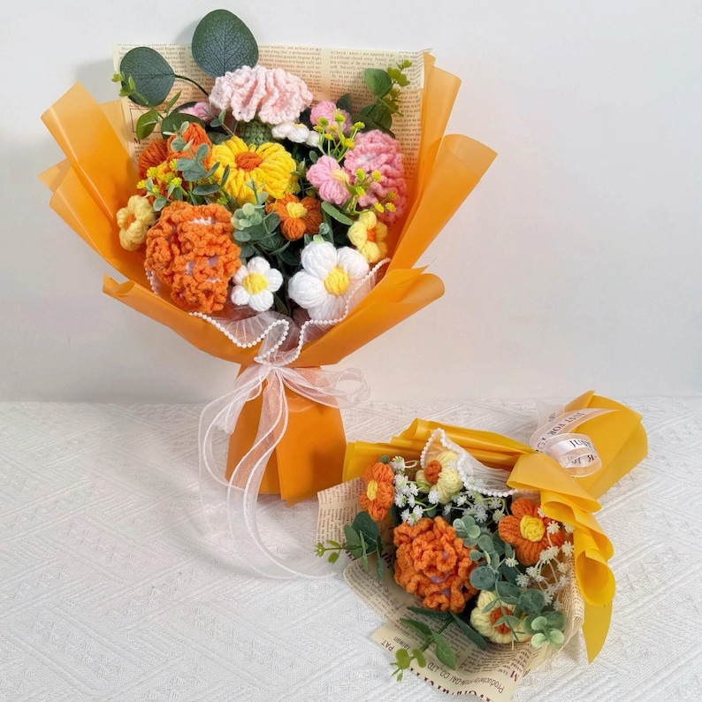 Gehäkelter Nelkenstrauß: Handgefertigtes Blumengeschenk für Mama Orange
