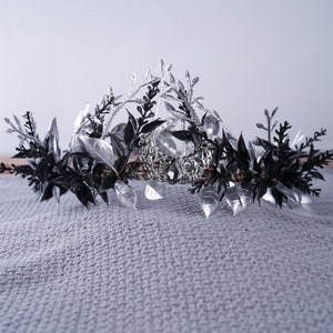 Black Silver Moon Floral Wedding Bride Crown, Fairy Queen Woodland Headpiece, Elven Crown, Elf Tiara, Handmade Headpiece, Elven Headband