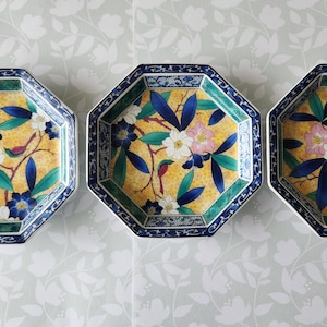 Vintage Set of 3 Small Asian Plates Signed Art