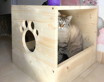 Kennel / house for cats and small dogs