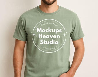 Maqueta de camiseta Gildan 64000 verde salvia / Camiseta unisex (descarga digital)