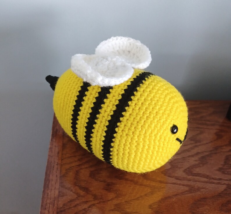 Bumble Bee With Stinger Crochet Pattern-large Bee - Etsy