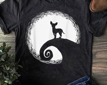 Chihuahua Halloween T-Shirt: Funny Dog Moon Design