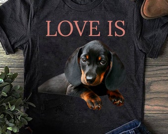 Dachshund T-Shirt: Funny Dog Lover Gift