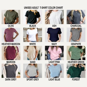 Op de afbeelding: Kleurenkaart met 16 verschillende T-shirt kleuren, waaronder olijf, zwart, as, antraciet, heide-maroon, wit, marine, grafiet, maroon, zand, lichtroze, heidegroen, donkergrijs, sportgrijs, lichtblauw en bosgroen.