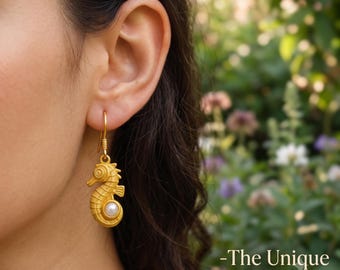 Seahorse Earrings, Gold Seahorse Dangle Earrings, Pearl Seahorse Jewelry, Ocean Inspired Earrings, Beach Jewelry, Nautical Gift for Her