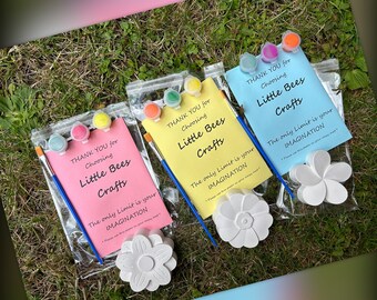 Flower Plaster Kit (Available In 6 Different Shapes) - Party Favour Bag - Kids Fun Activity - Paint Kit