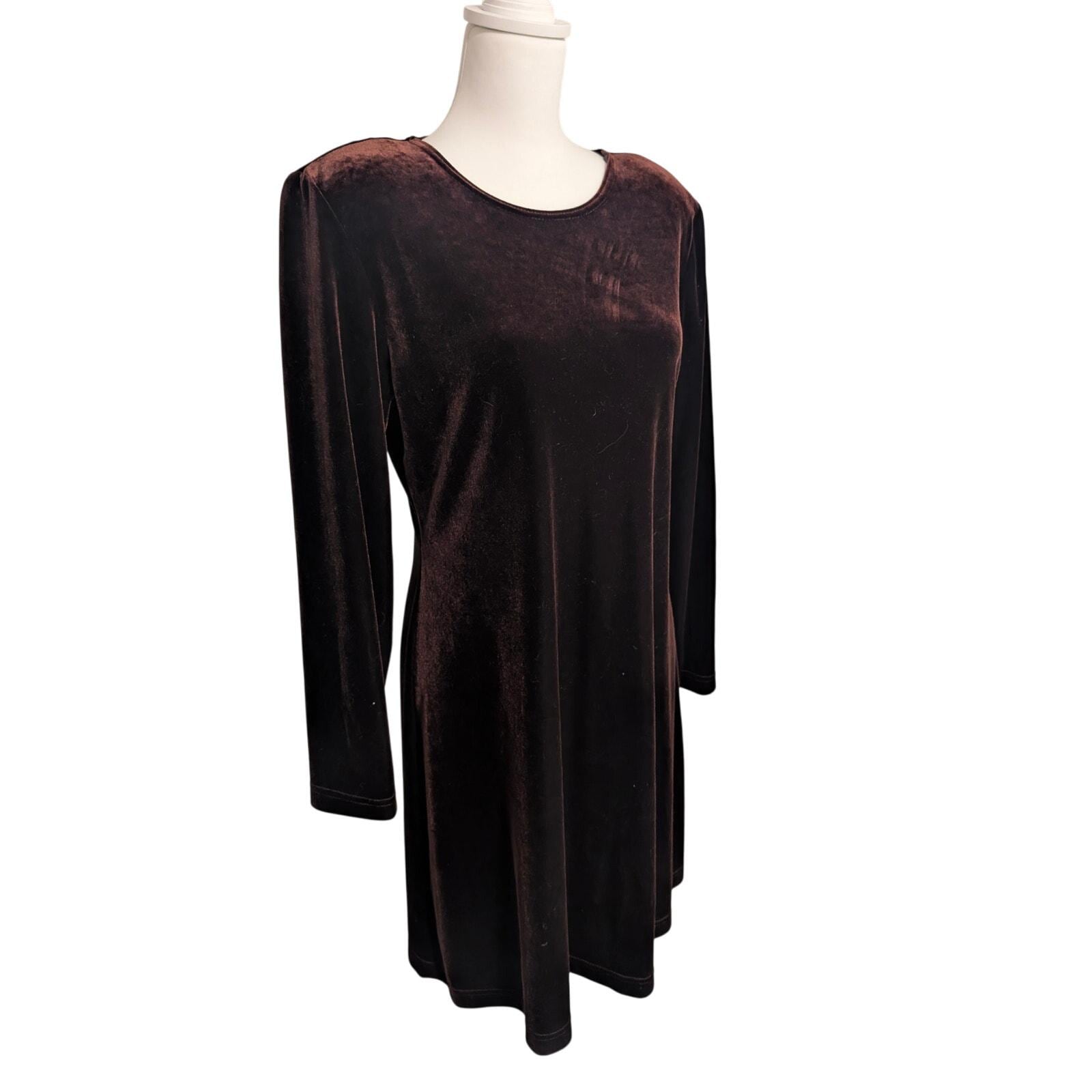 Nicole Brown - Etsy New Zealand