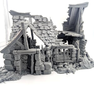 Ruined Tavern/House Terrain Building: 28mm-32mm Fantasy Wargaming Model, dioramas, train sets