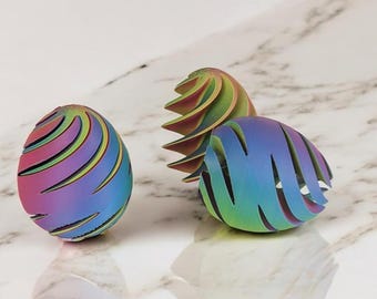 Spiral Kinetic Fidget Egg – Rainbow PLA, Sensory Desk Toy 3D-Printed