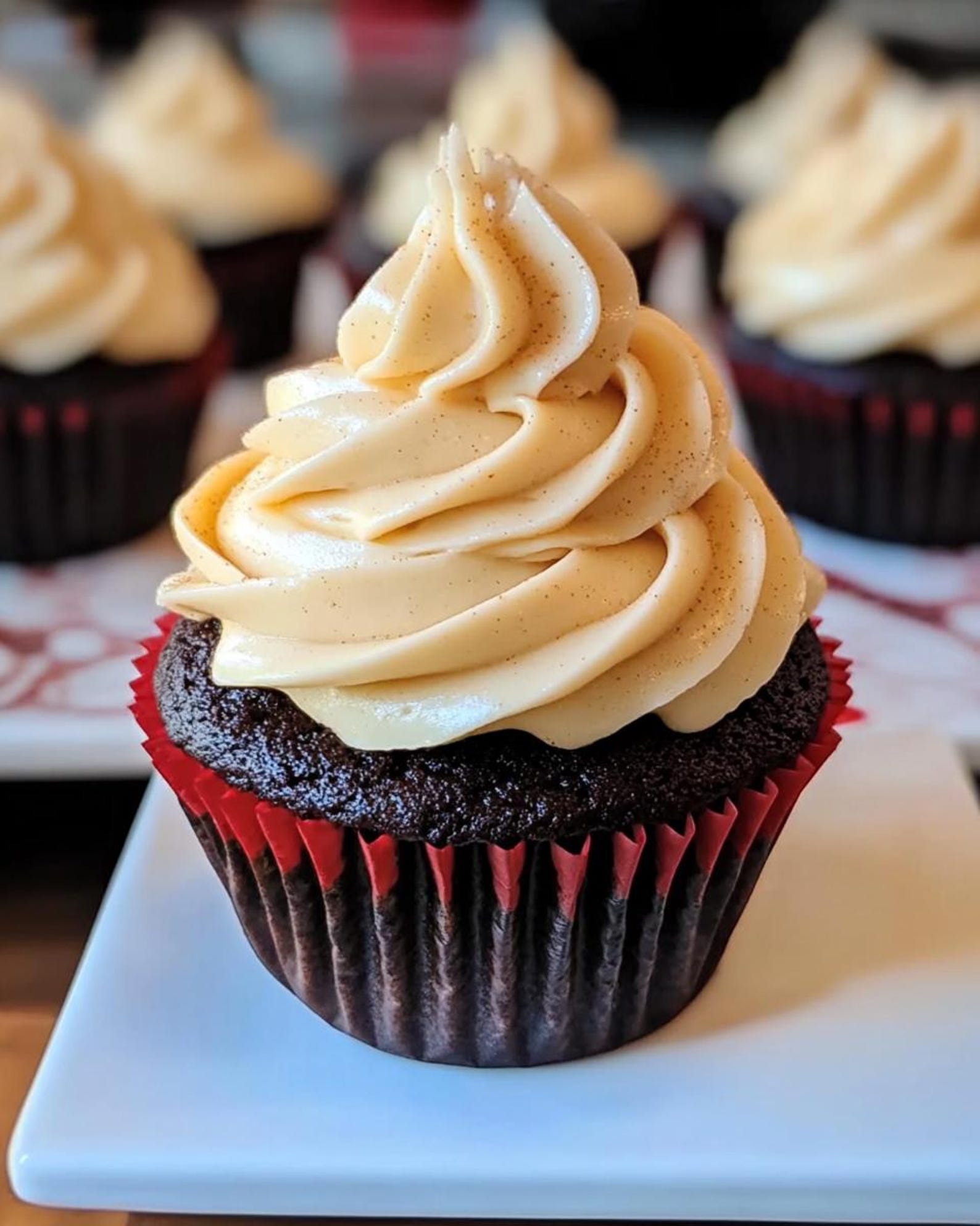 Best Recipe for Cinco De Mayo Chili Chocolate Cupcakes | Spicy Dessert ...