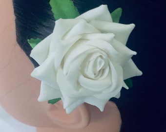 Dried White Flower Hair Pin | Bridal Bobby Pin