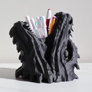Dragon Head Pencil Holder, Dragon Open Mouth Container, Desk Organizer for Pens, Pencils, Perfect Gamer Gift, Fantasy Lover Pencil Holder