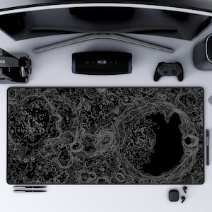 Moon Topographic Desk Mat, Black Contour Mouse Pad, Moon Relief Map, Lunar Office Decor Night Sky Moon Topo Map, Outer Space Gaming Desk Pad
